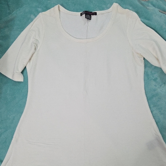 C&C California Cream Short Sleeve Top - Picture 1 of 6